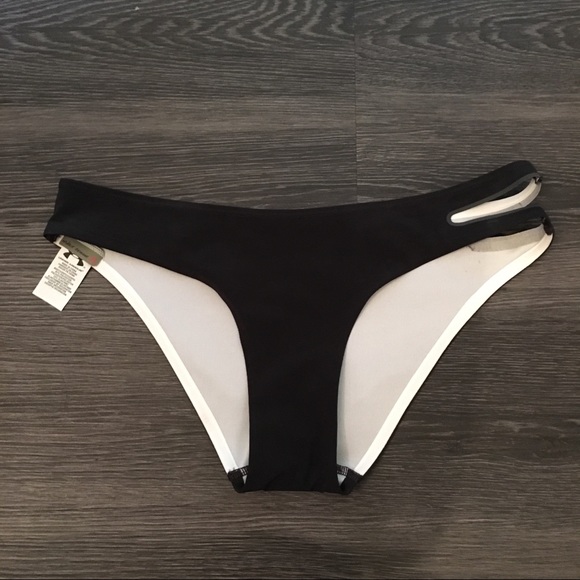under armour bikini bottoms